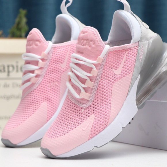 size 7 nike air max 270